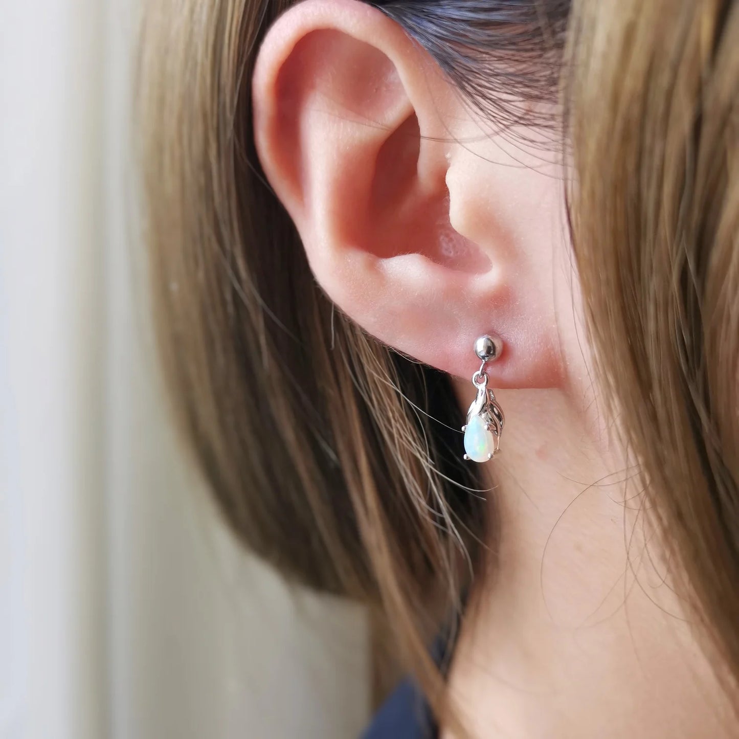 18K Knot White Opal Drop Earring