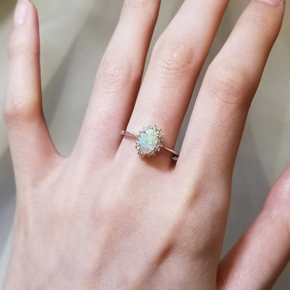 18K Floral Fair White Opal Ring