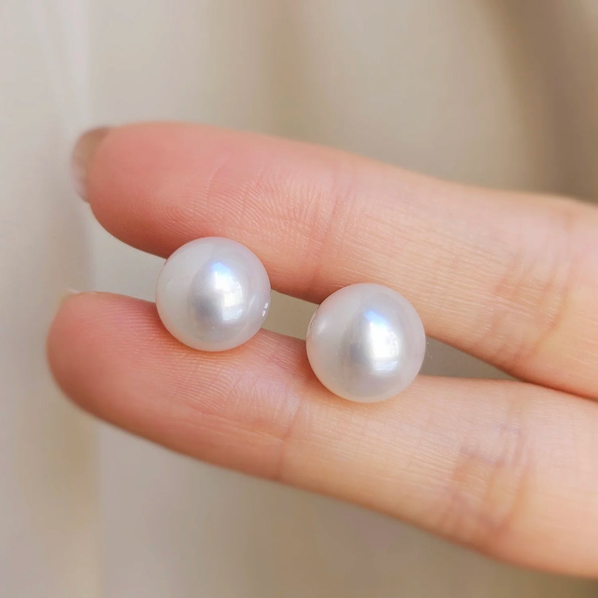 Erin Southsea Pearl Earring