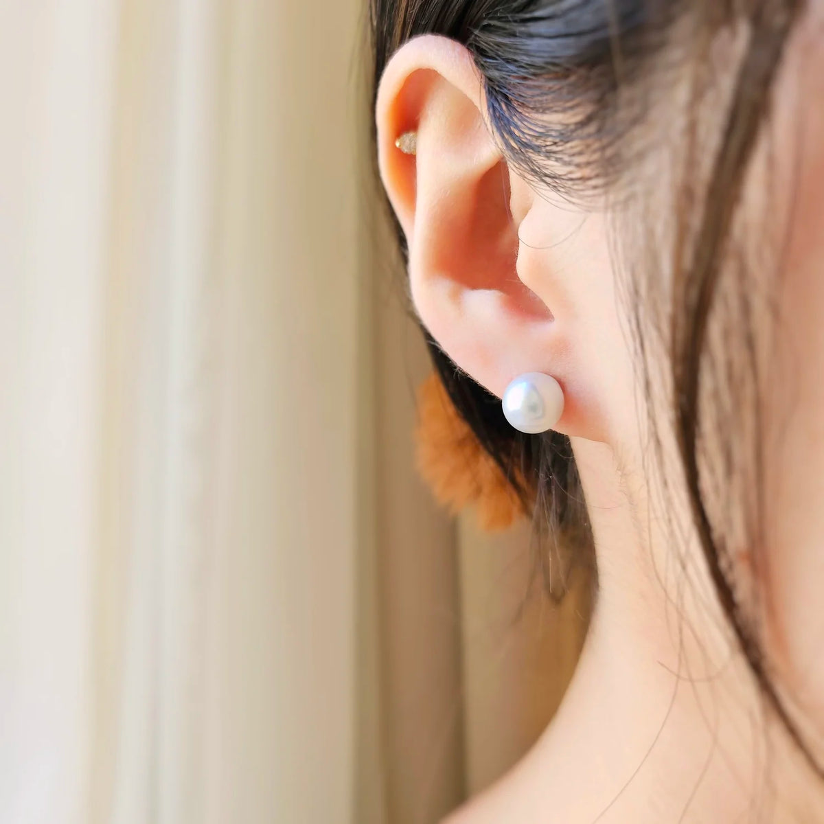Erin Southsea Pearl Earring