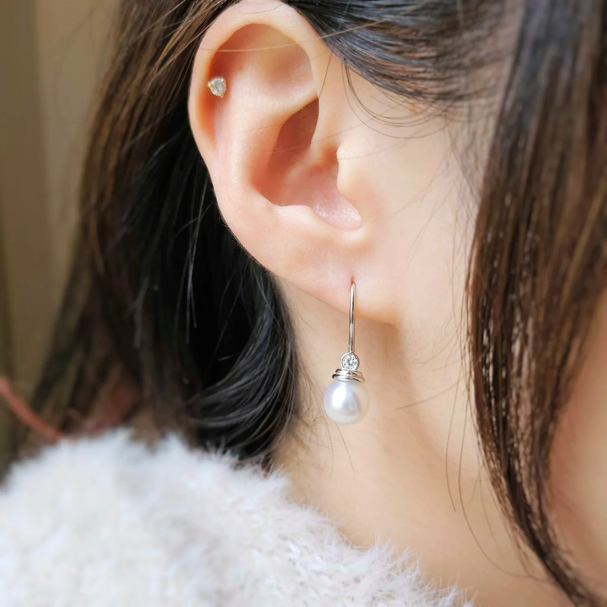 Saelle South Sea Pearl Earrings