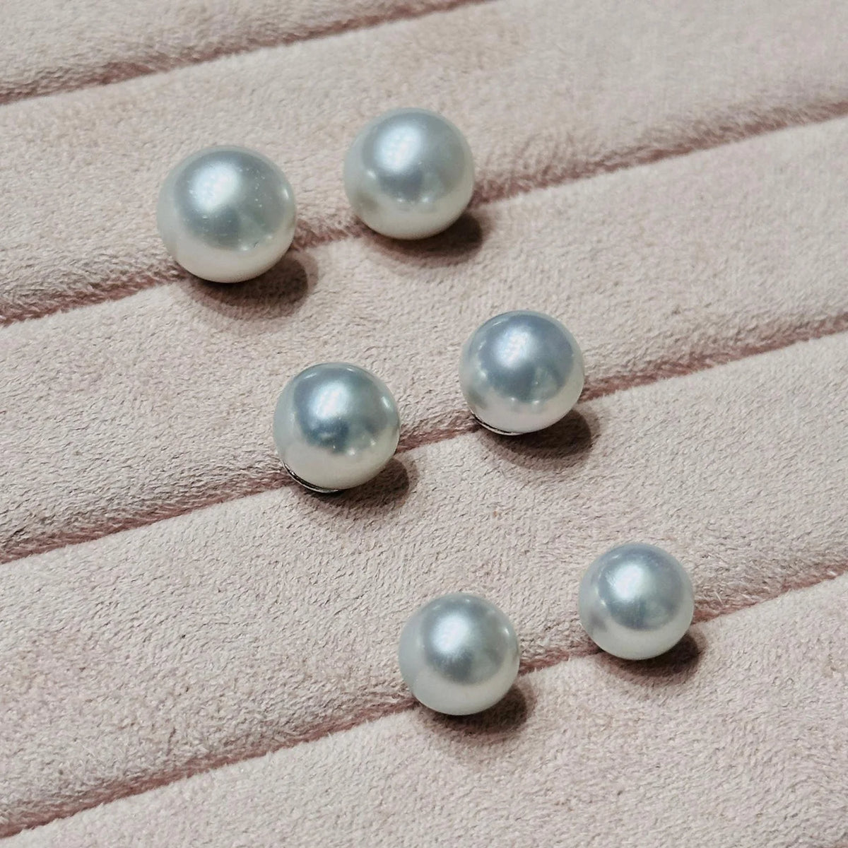 Erin Southsea Pearl Earring