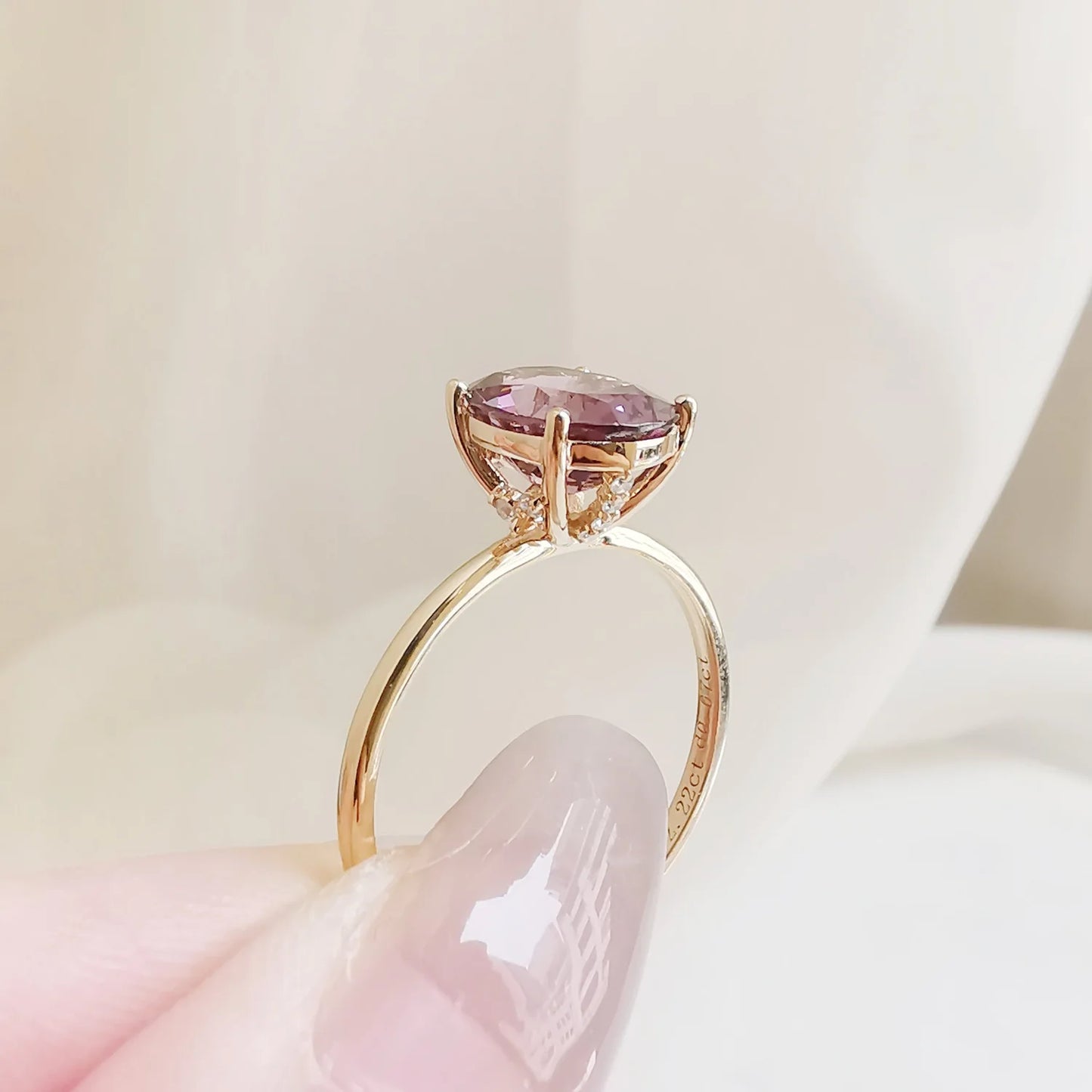 18K Purple Spinel Diamond Fountain Ring