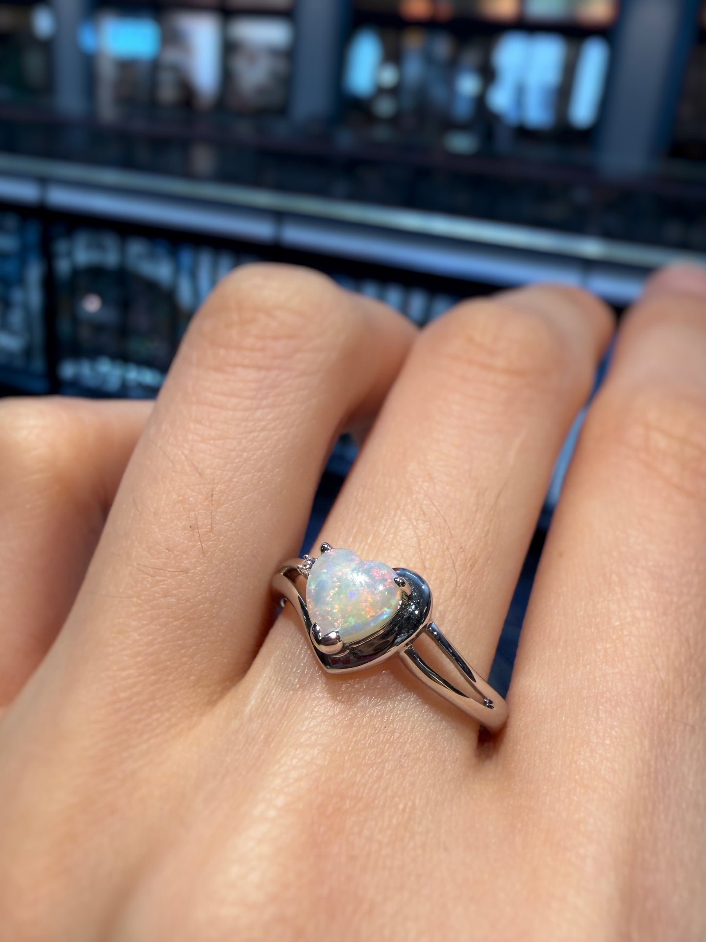 18K Heart White Opal Ring with Diamond