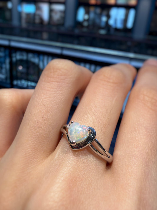 18K Heart White Opal Ring with Diamond