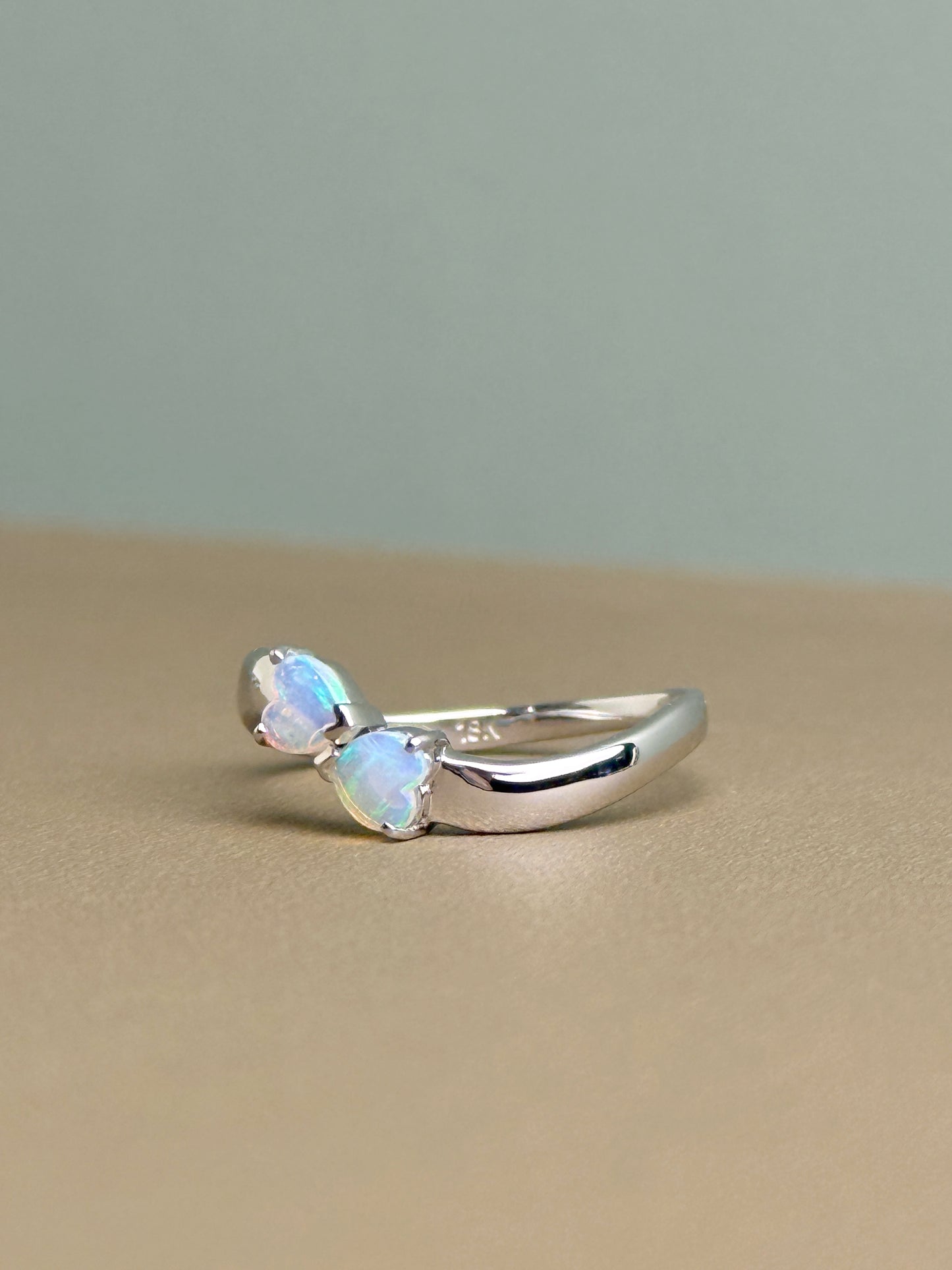 18K Two Hearts White Opal Ring