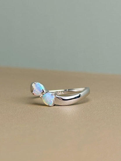 18K Two Hearts White Opal Ring