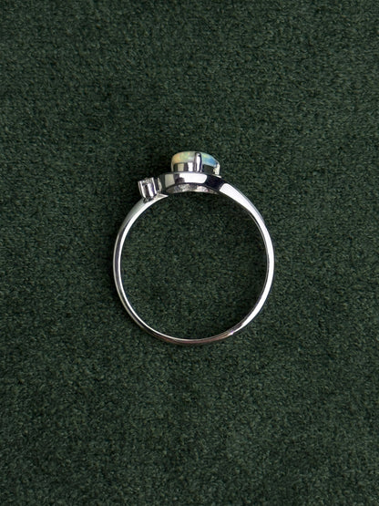 18K Galeria White Opal Ring with Diamond