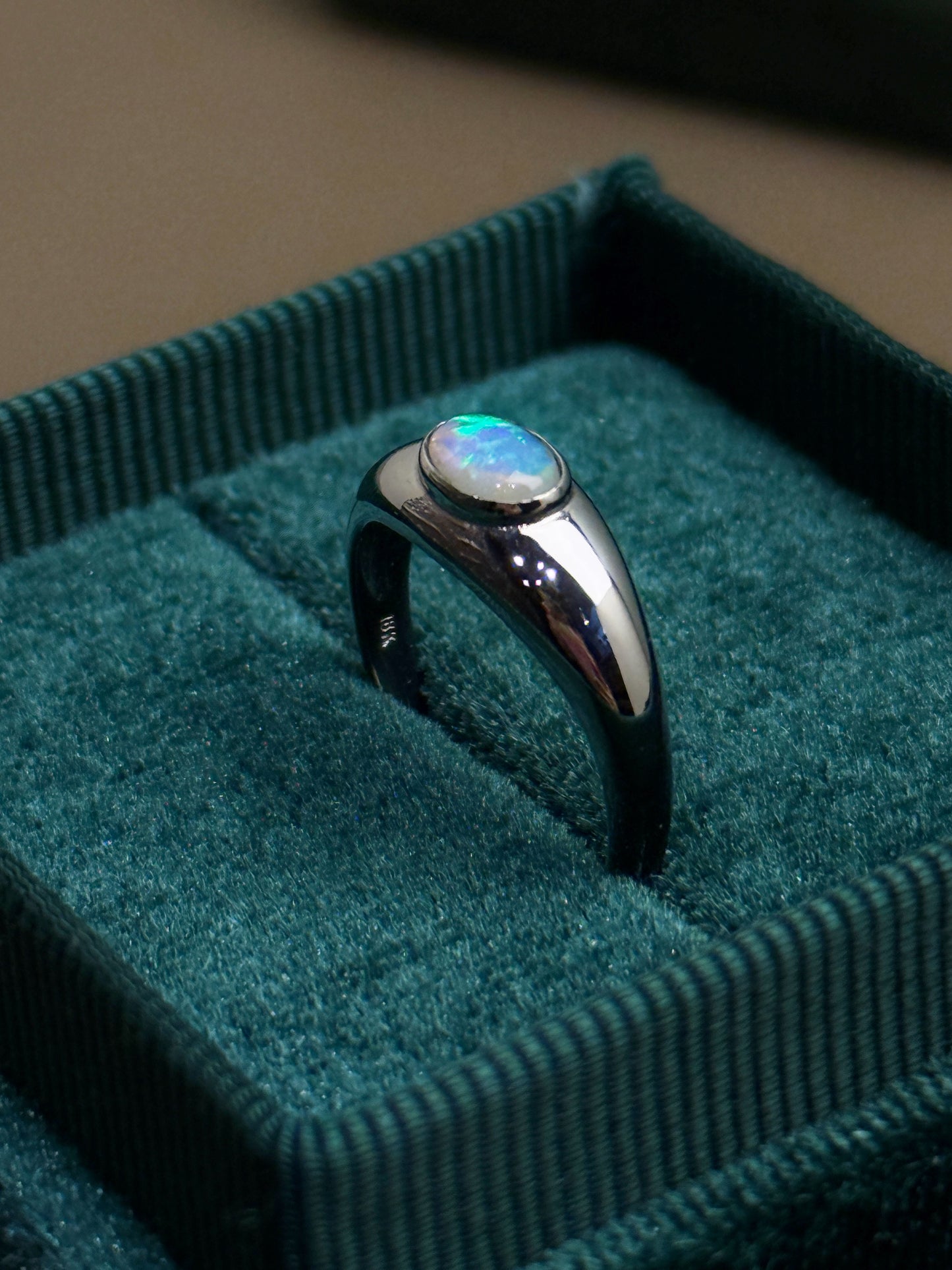 18K Bubble White Opal Ring