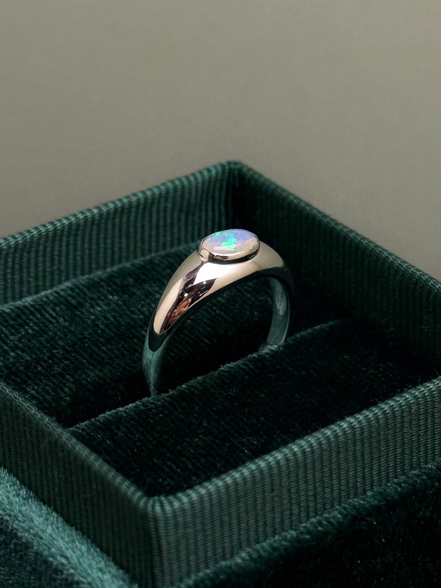 18K Bubble White Opal Ring