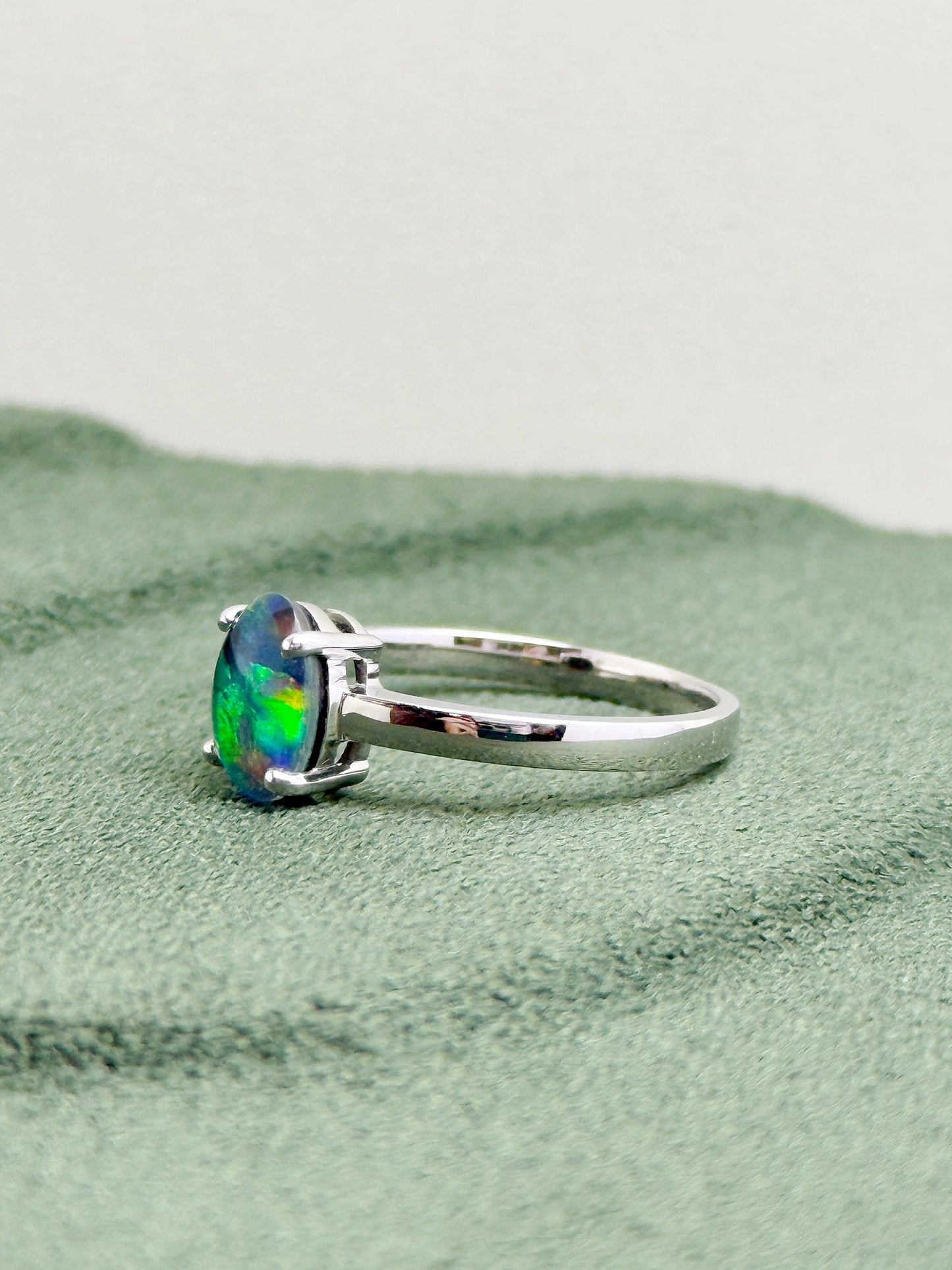 14K Frida Triplet Opal Ring