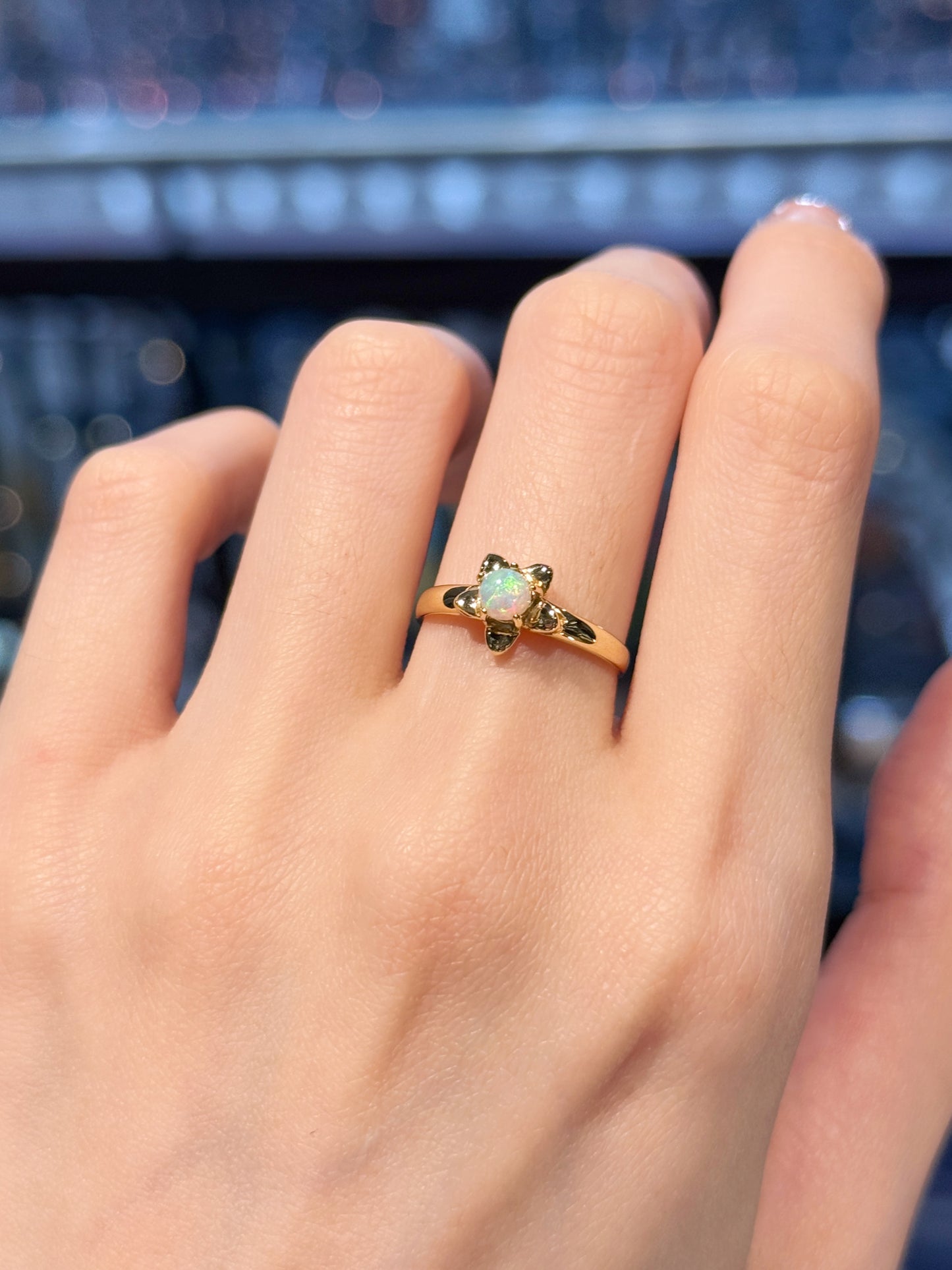 18K Star White Opal Ring
