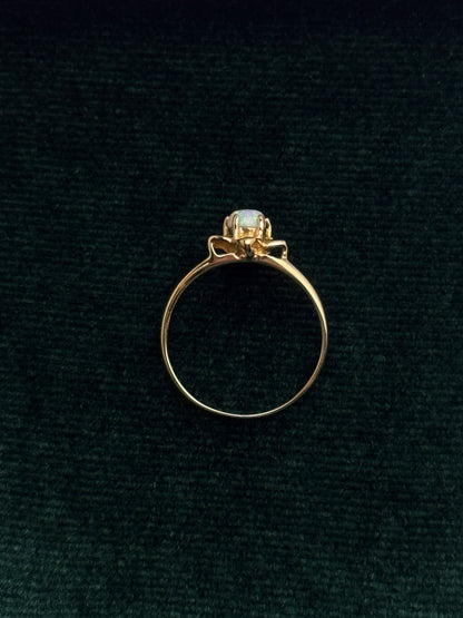 18K Star White Opal Ring