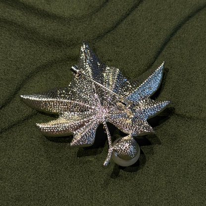 Green Maple Leaf Crystal Brooch