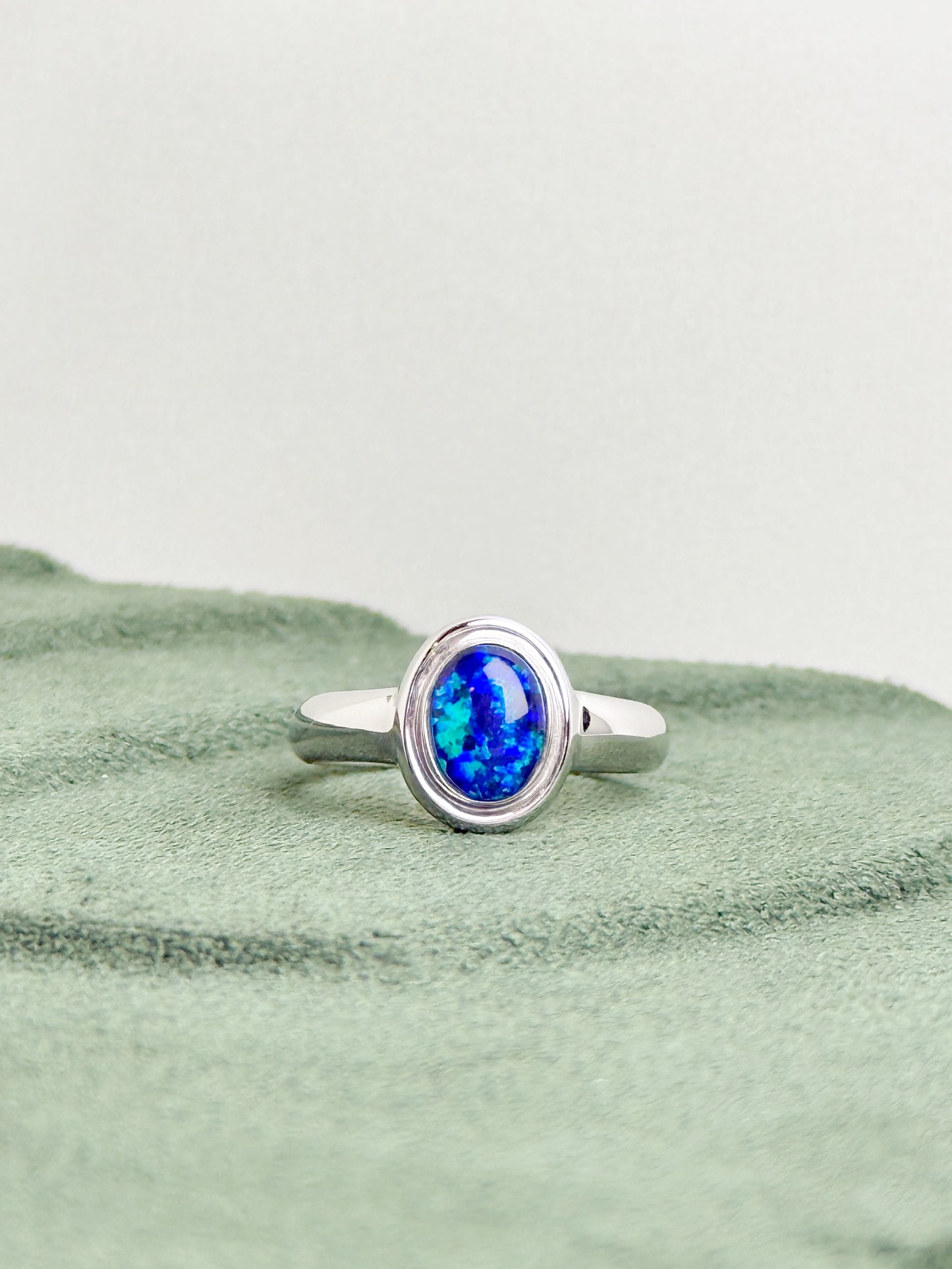 18K Samantha Triplet Opal Ring