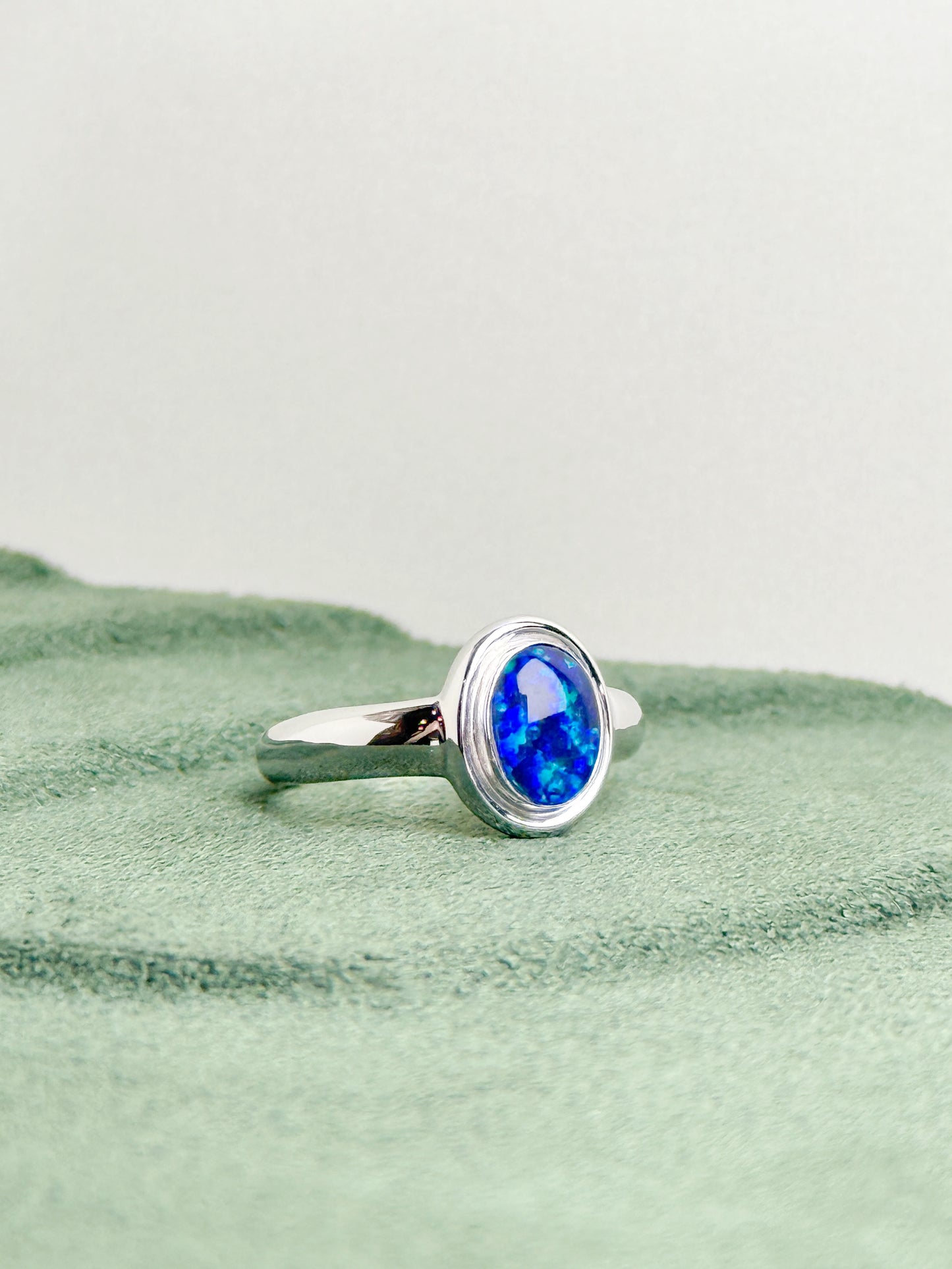 18K Samantha Triplet Opal Ring