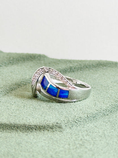18K Paloma Inlay Opal Ring with Diamonds