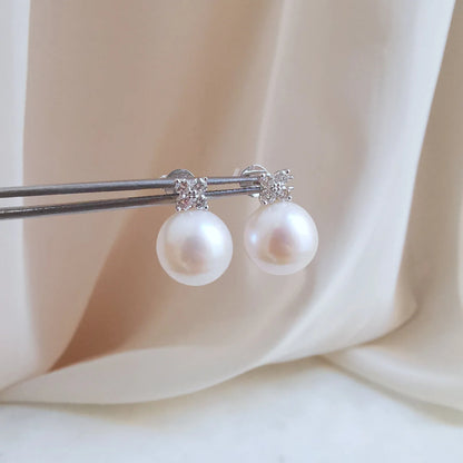 18K Diamond Flower Akoya Pearl Earring